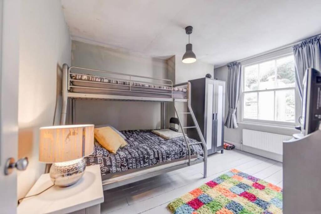 Ferienwohnung Heart Of The Beautiful Old Town Hastings Exterior foto